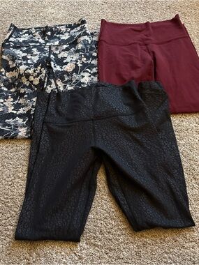 Lululemon 3-Pack Workout Leggings - Black, Burgundy & Floral